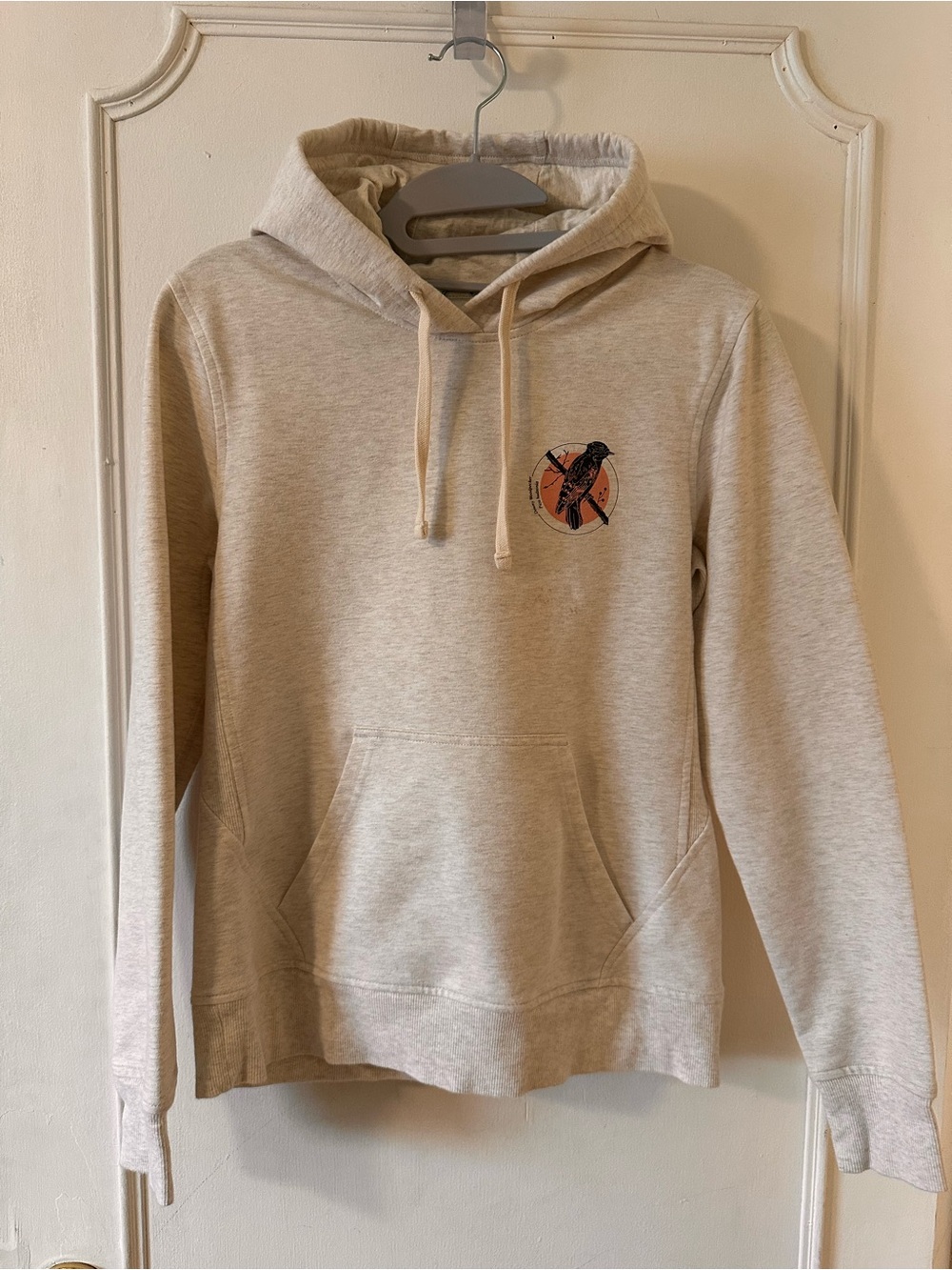 Women's Cream Crewneck Hoodie with Small Chest Graphic